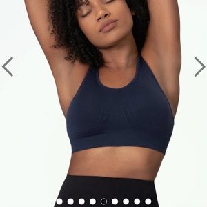 BOGO🥳 Truekind reactive sports bra
